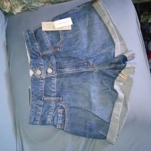 Banana Republic factory size 26 jean shorts petite